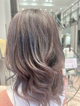 アース 銀座店(HAIR&MAKE EARTH) 【30代,40代】バイオレットカラーレイヤーカットデザインカラー