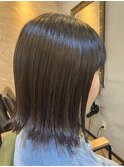【ナチュラル外ハネ×艶ブラウン】