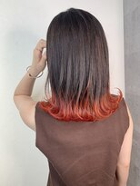 アンダーバーホワイト(_WHITE)&nbsp;テールカラー × オレンジ