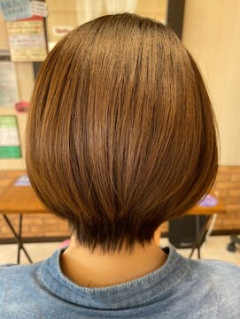 ヘアスタジオブービー 丸みショート
