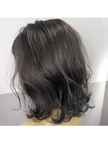 ウル(uLu.)&nbsp;【透明感】ボブレイヤー×グレージュカラー☆