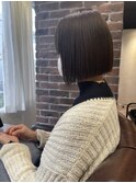 切りっぱなし平行ボブ