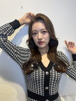 ロンド ストラーダ 心斎橋(Lond strada)&nbsp;韓国前髪顔周りロング×デザインカラー[心斎橋/髪質改善]