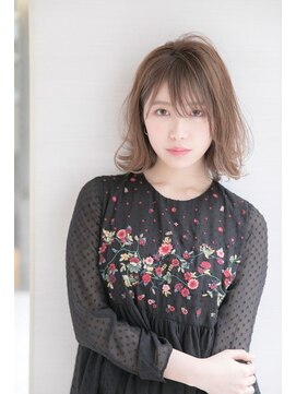 アフロディーテギンザ 神保町(APHRODITE GINZA) カール/セミディ/シアーカラー/姫カット［御茶ノ水/神保町］