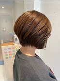 ショートボブ
