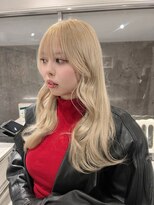 クレビア 名古屋(CreBiA)&nbsp;ホワイトブロンド/レイヤーカット