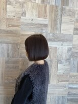 エルバイシオン(aile by sion)&nbsp;ナチュラルブラウン×前下がりボブ