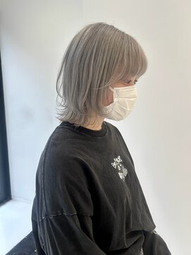 ハイブ 金沢(Hive) 10代20代オススメシルバーカラー