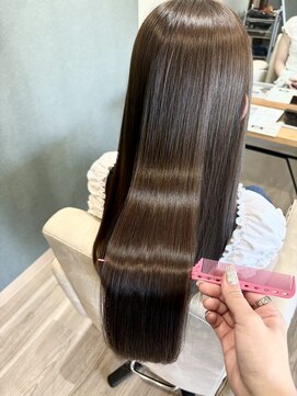 ジジ バイ プロデュース 相模原店(JiJi by produce) グレージュカラー