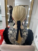 セット アンド バイ ルゥーダ 品川駅前店(SET and..by Rouxda.)&nbsp;ローポニー　ベロアリボンアレンジ