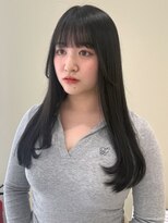 ユニバイリサ 天神大名店(uni by risa)&nbsp;アッシュブラック ネイビー ロングレイヤー ワンカール 艶髪