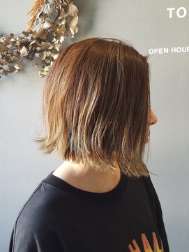 ペネロープ(Penelope) シークレットハイライト×ぱつっと切りっぱなしボブ！