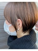 ショートボブ