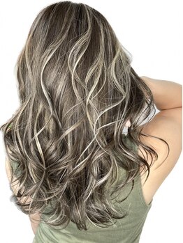 ジーヘアー(G hair)の写真/個性派カラーからナチュラルカラーまで幅広く対応◎丁寧かつクオリティーの高いデザインを再現！