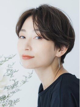 40代以上の大人女性から高い支持を誇るANDY◆お買い物ついでに立ち寄れる好立地と通いやすい価格が人気♪