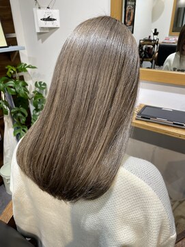 ダズリン バイ リー(Dazzlin by Ly) ハイトーンカラー