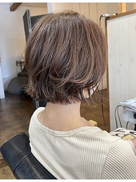 マルキーズ(marquise) 透明感ある春ボブスタイル【安佐南区】