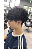 波巻きスパイラルパーマアッシュブラックウェーブヘアー