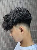 MEN’S HAIR/サーフカール/刈り上げセンターパート/松戸