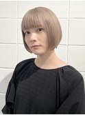 ミルクティーベージュケアブリーチイメチェンショートボブ