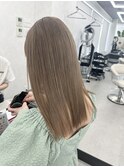 王道だけどやっぱり可愛いベージュカラー!!