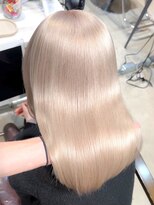 ロイス 渋谷(ROIS)&nbsp;ボブルフ/ネビージュ/小顔/ワンレン/スモーキーアッシュ[渋谷駅]