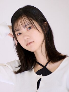 アフロディーテ 泉中央店(Aphrodite) 外ハネミディアムヘア