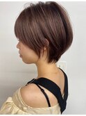 大人ボブ似合わせカットアースカラーのショートボブ