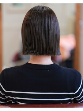 クニヘアー(KUNI HAIR) 切りっぱなしボブ