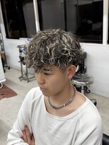 サン 大阪梅田(SUNC) 【シャドウパーマ】【ホワイトメッシュ】【メッシュパーマ】
