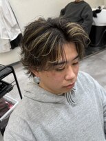 エース(ACES) ハイライト太め×センターパート×フェザーパーマ