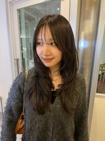 アム(amu)&nbsp;ハッシュカット/ロングレイヤー/チョコレートブラウン