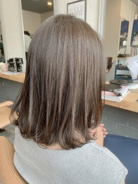 エルダーズバイユーレルム(L:der's by u-realm) さりげないハイライトミディアム