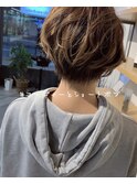 ショートボブ