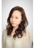 上品で大人可愛いモテ髪ヘア、優しいやわらかいイメージに。