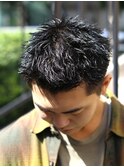 社会人にもオススメ!黒髪短髪無造作スパイキーショート メンズ