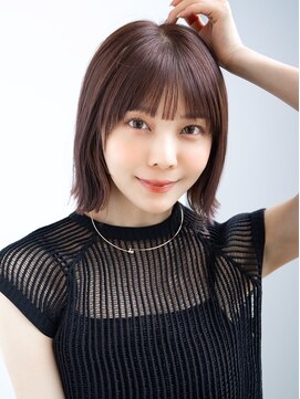 レノラ 本町(LENORA) 20代30代大人かわいいナチュラル暗髪エアーストレートヘア