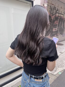 クオーレ(CUORE) グレージュカラー