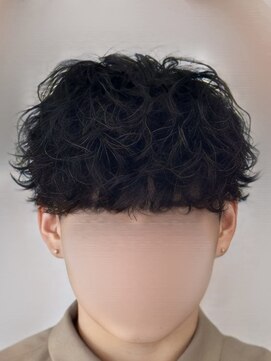 バース バイ ハピネス(BIRTH by happiness) ツイストスパイラルパーマツイストパーマメンズマッシュパーマ