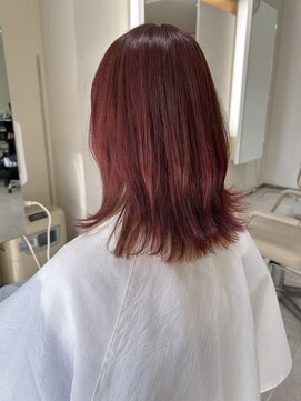 ソーホー SOHO 彦根店 レッド×ベージュ