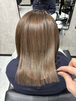 リル(RiLU)&nbsp;洗ってもすぐ取れない6ヶ月待つ縮毛矯正