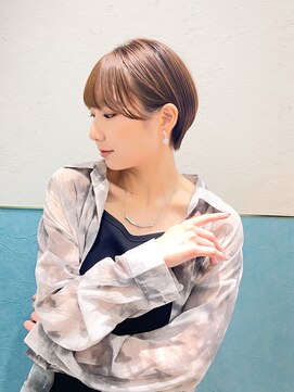 ロンド レイ 立川(Lond Ray) ハンサムショート/丸みショートボブ/20代30代40代50代/顔周り