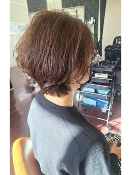 ローレン(LOREM) くせ毛×ショート12.19黒髪