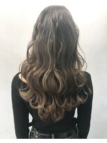 エイトセカンド 新宿三丁目店(EIGHT second)&nbsp;EIGHT second 新宿三丁目店 ベージュ×ハイライト