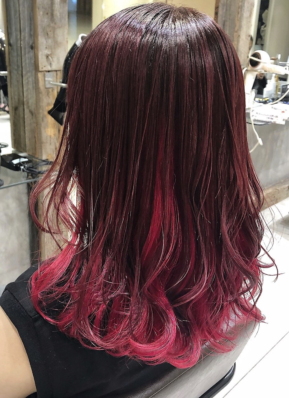 2025年秋】インナーカラー 赤の髪型・ヘアアレンジ｜人気順