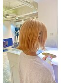 ピンクブロンドボブ