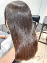 ラブクロムトーキョー オモテサンドウ(LOVECHROME OMOTESANDO)&nbsp;ココアベージュ大人かわいい美髪髪質改善トリートメント縮毛矯正