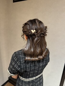 ハイル(KHAIR) ハーフアップアレンジ♪