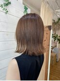 ミルクティーベージュ