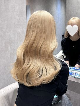 ロッタクッチ 表参道 青山(LOTTA CUCCI) 韓国ブロンドm99